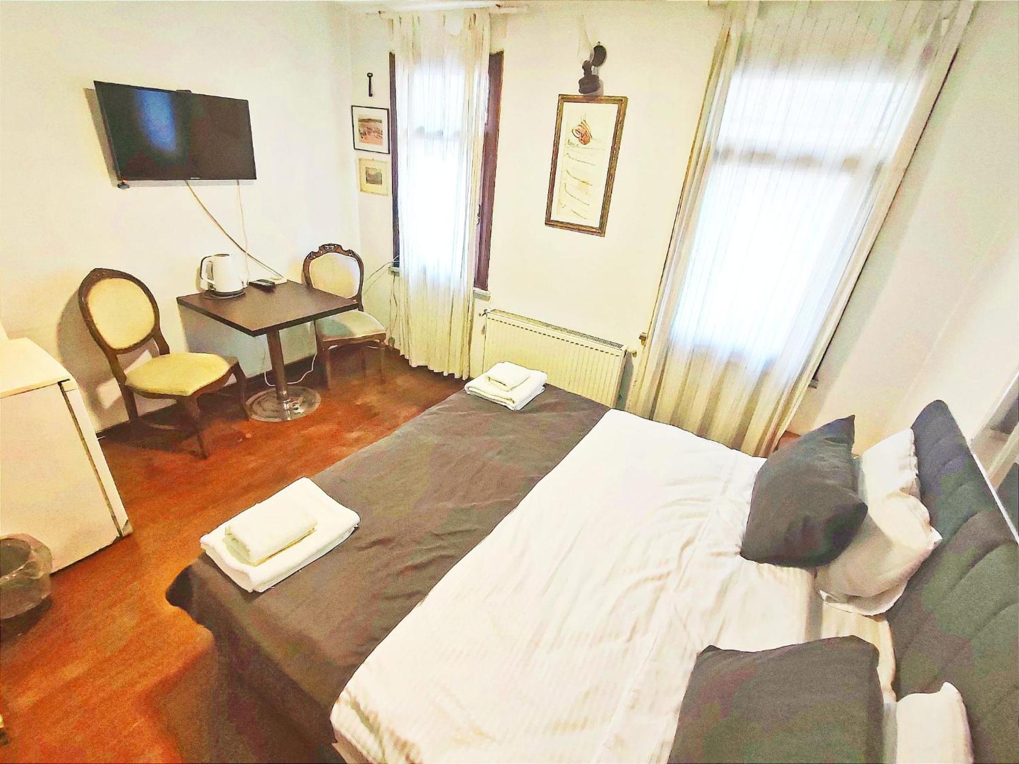 Taksim Luxurious Style Hotel Istanbul Exteriör bild